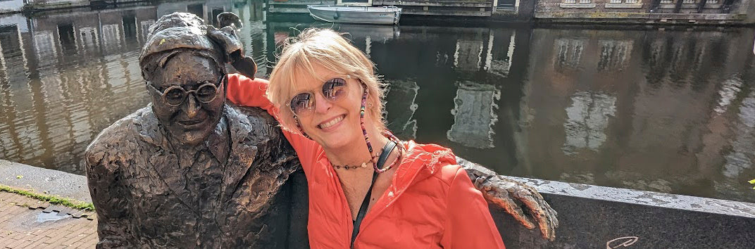 Meet the Artist - Bev Horsley