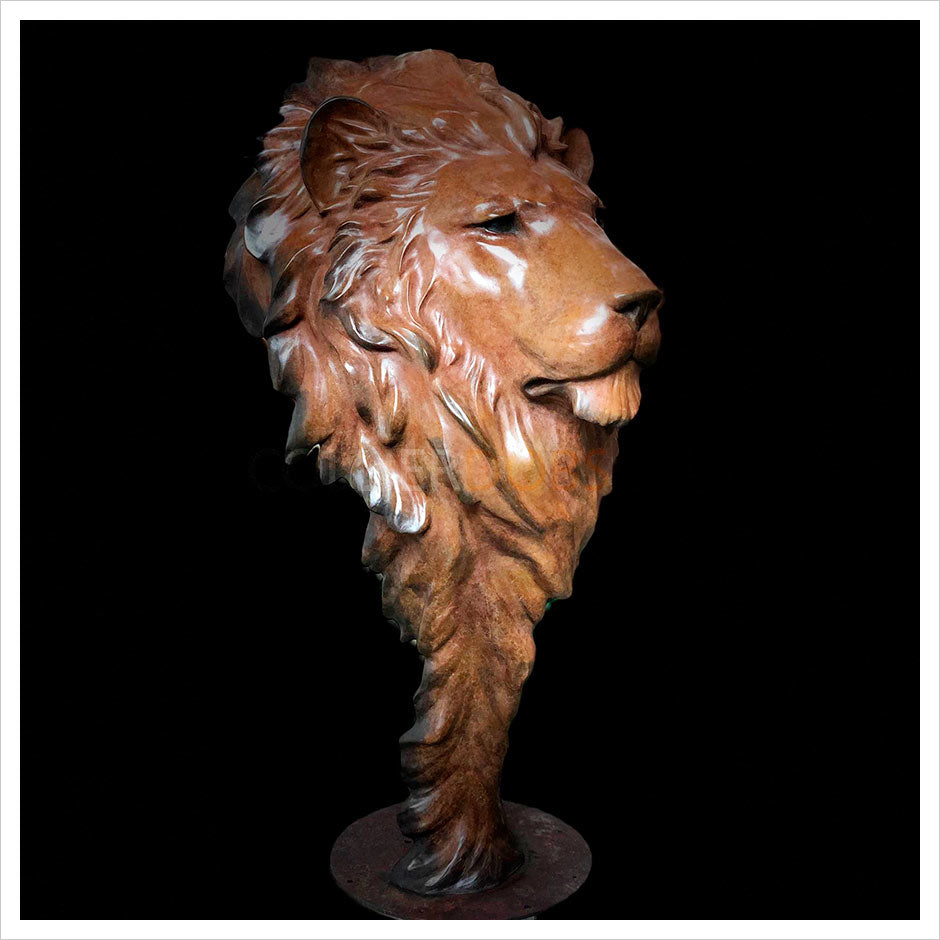 Lion Head by Gill Parker